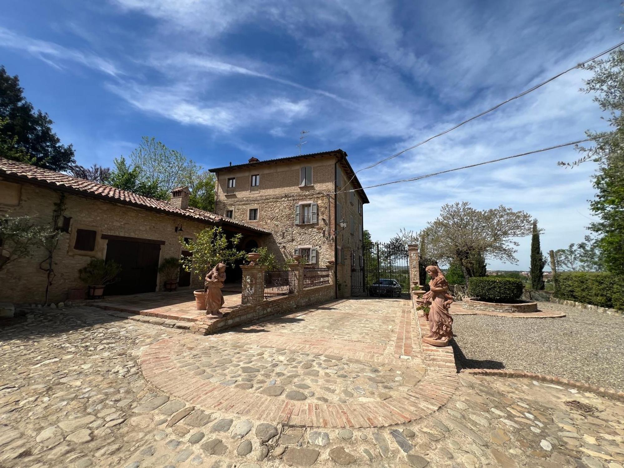 Borgo Villa Valentini Scandiano Exteriör bild